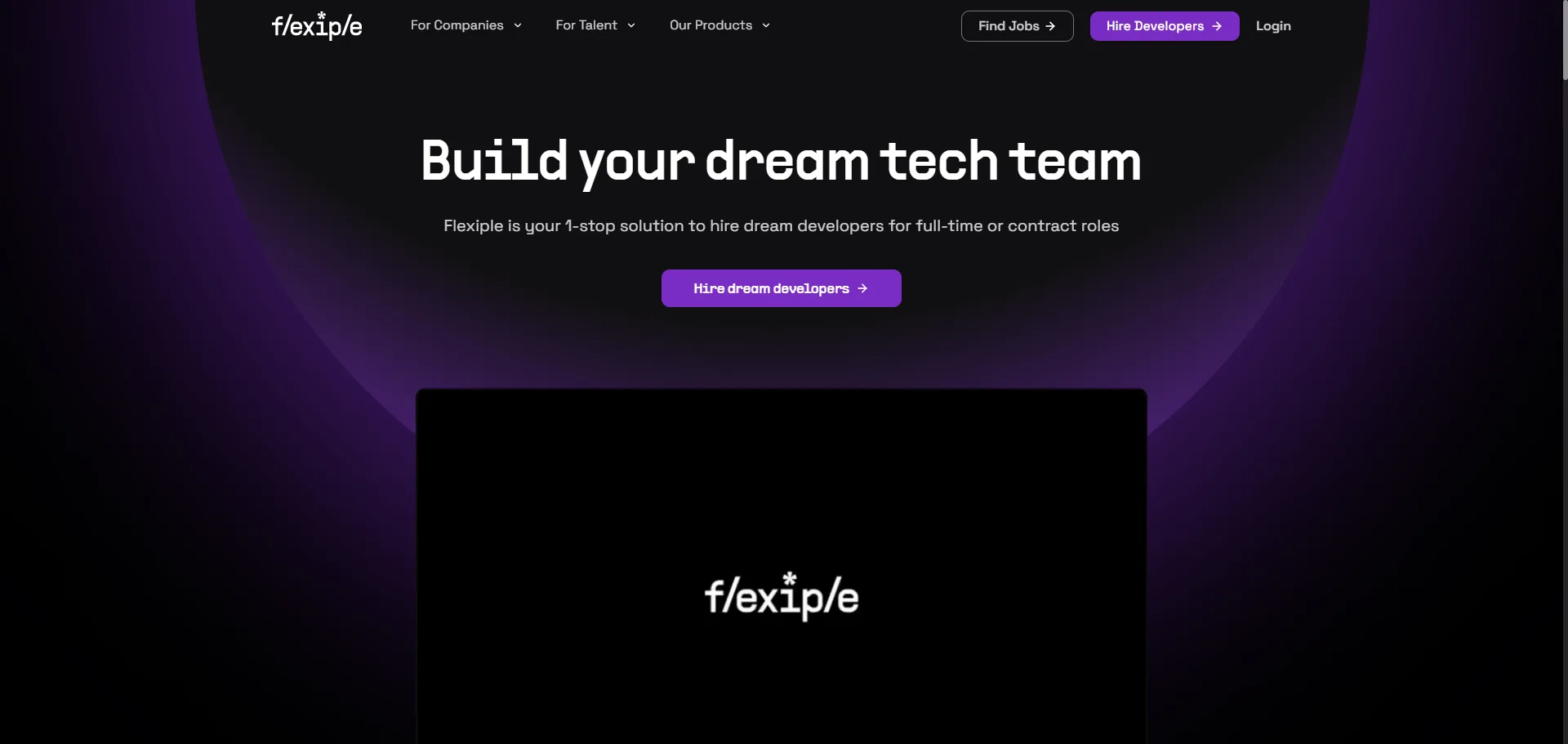 Homepage van Flexiple met de kop "Build your dream tech team" en een knop om ontwikkelaars in te huren